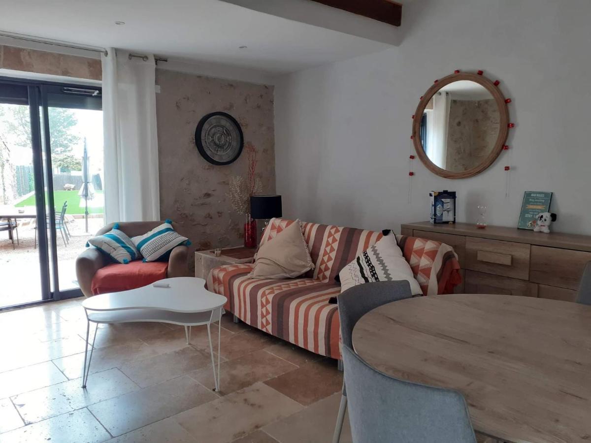 Maison A Bizanet Avec Piscine Екстериор снимка