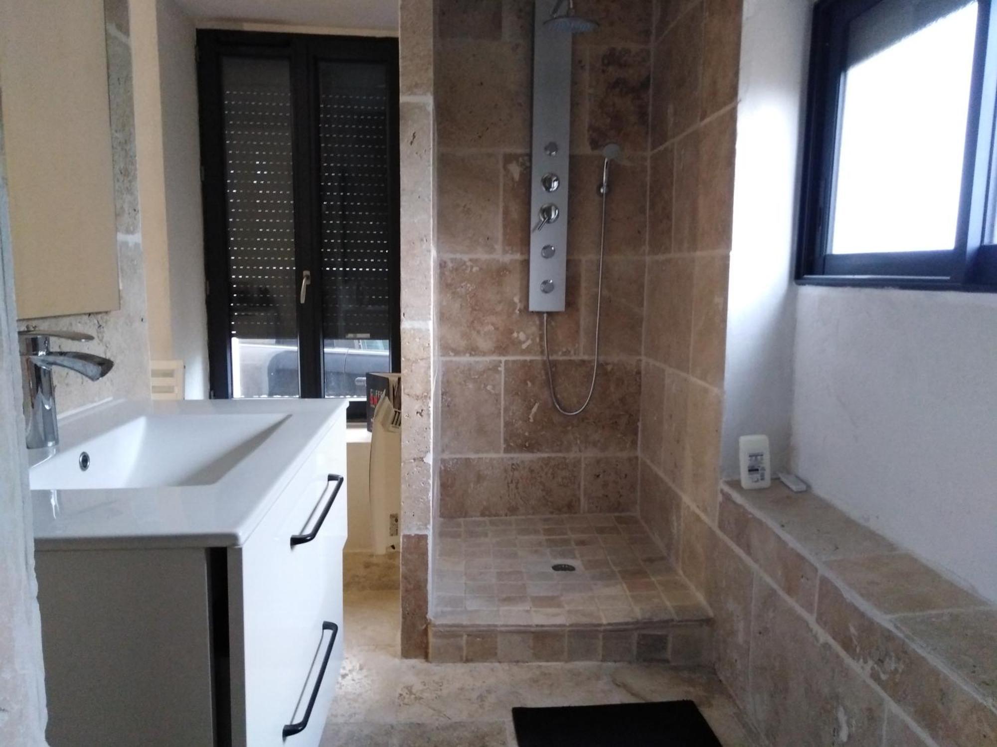 Maison A Bizanet Avec Piscine Екстериор снимка